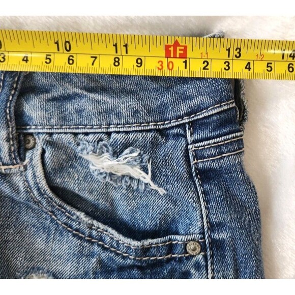 Refuge Distressed Cuffed Denim Jean Shorts Women's Size 0 Perfect for Summer - Picture 3 of 6